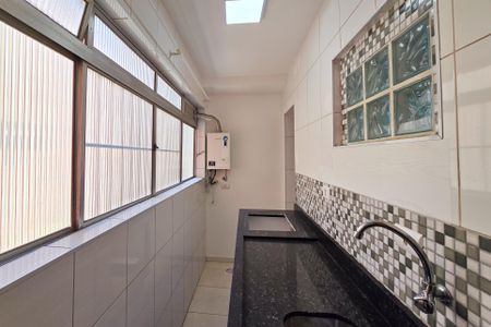 Apartamento para alugar com 62m², 2 quartos e 1 vaga Apartamento para alugar com 62m², 2 quartos e 1 vagaCozinha