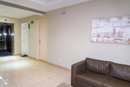 Apartamento para alugar com 137m², 3 quartos e 2 vagasHall social
