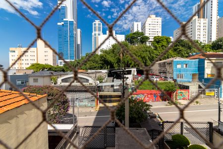 Apartamento à venda com 36m², 2 quartos e 1 vaga Apartamento à venda com 36m², 2 quartos e 1 vagaVaranda do Quarto 1 - Vista