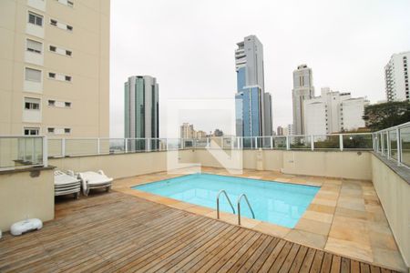 Apartamento à venda com 36m², 2 quartos e 1 vaga Apartamento à venda com 36m², 2 quartos e 1 vagaÁrea comum - Piscina