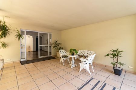Apartamento à venda com 36m², 2 quartos e 1 vaga Apartamento à venda com 36m², 2 quartos e 1 vagaHall de Entrada