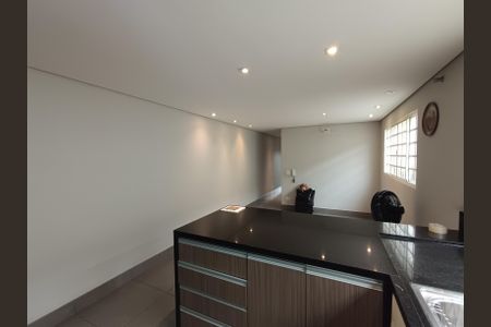 Casa à venda com 230m², 3 quartos e 3 vagas