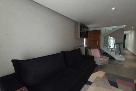 Casa à venda com 230m², 3 quartos e 3 vagas