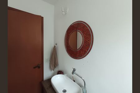 Casa à venda com 230m², 3 quartos e 3 vagas