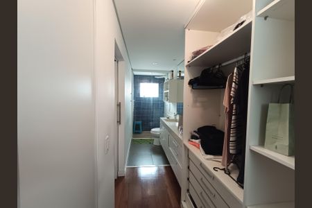 Casa à venda com 230m², 3 quartos e 3 vagas