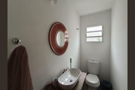 Casa à venda com 230m², 3 quartos e 3 vagas