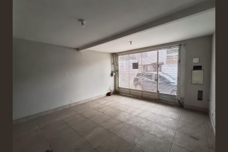 Casa à venda com 230m², 3 quartos e 3 vagas