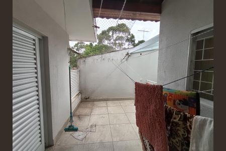 Casa à venda com 230m², 3 quartos e 3 vagas