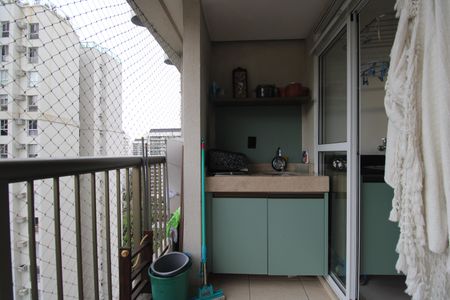 Apartamento para alugar com 78m², 2 quartos e 1 vagaSala - Varanda