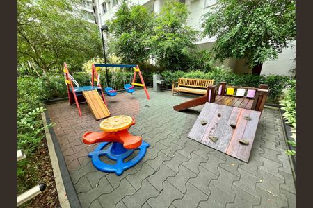 Apartamento para alugar com 78m², 2 quartos e 1 vaga Apartamento para alugar com 78m², 2 quartos e 1 vagaÁrea comum - Playground