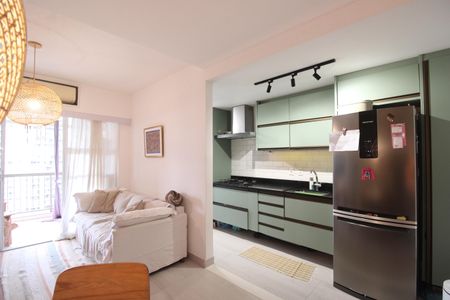 Sala de apartamento para alugar com 2 quartos, 78m² em Barra Olímpica, Rio de Janeiro