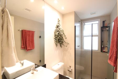 Apartamento para alugar com 78m², 2 quartos e 1 vagaBanheiro da suíte