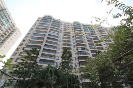 Apartamento para alugar com 78m², 2 quartos e 1 vagaFachada do bloco