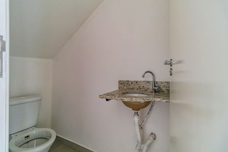 Casa à venda com 76m², 2 quartos e 2 vagas Casa à venda com 76m², 2 quartos e 2 vagasLavabo