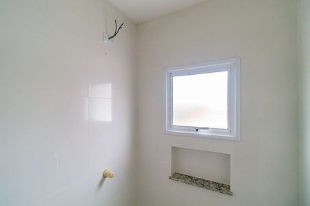 Casa à venda com 76m², 2 quartos e 2 vagas Casa à venda com 76m², 2 quartos e 2 vagasSuite 02 - Banheiro