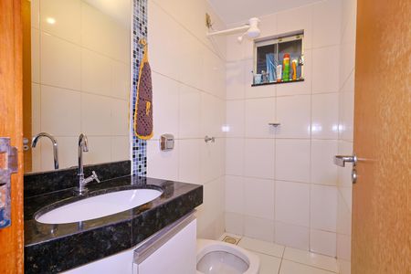 Casa para alugar com 283m², 4 quartos e 4 vagasBanheiro de serviço