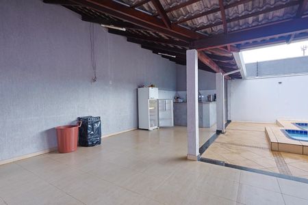 Casa para alugar com 283m², 4 quartos e 4 vagasChurrasqueira