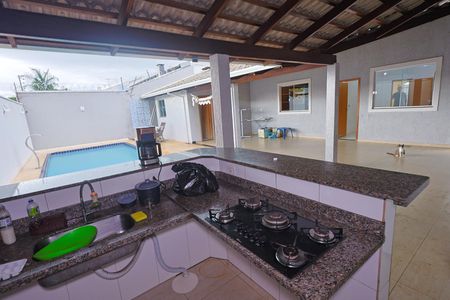 Casa para alugar com 283m², 4 quartos e 4 vagasChurrasqueira