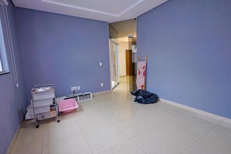 Casa para alugar com 283m², 4 quartos e 4 vagasSala 2