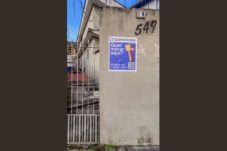 Casa para alugar com 38m², 2 quartos e sem vagaFachada + Placa