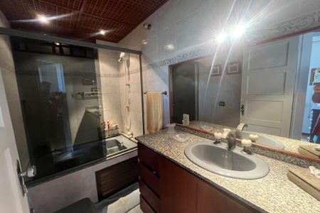 Apartamento para alugar com 120m², 2 quartos e 1 vagaBanheiro