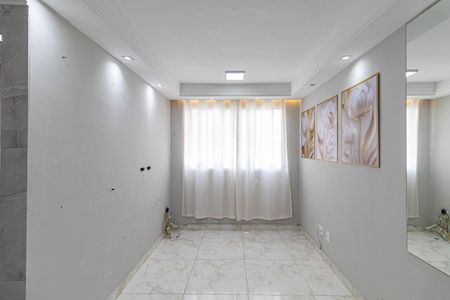 Sala de apartamento para alugar com 2 quartos, 42m² em Vila Princesa Isabel, São Paulo