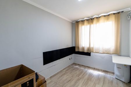 Quarto 1 de apartamento para alugar com 2 quartos, 42m² em Vila Princesa Isabel, São Paulo