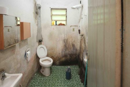 Casa para alugar com 3 quartos, 250m² em Vila Antonieta, São Paulo