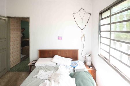 Casa para alugar com 3 quartos, 250m² em Vila Antonieta, São Paulo