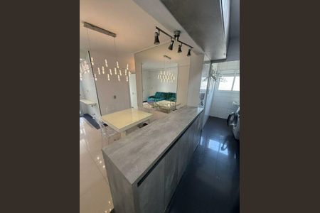 Apartamento à venda com 3 quartos, 74m² em Vila Bertioga, São Paulo