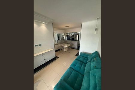 Apartamento à venda com 3 quartos, 74m² em Vila Bertioga, São Paulo