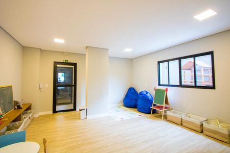 Apartamento para alugar com 65m², 3 quartos e 2 vagasÁrea comum - Brinquedoteca