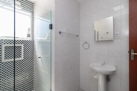 Banheiro de apartamento para alugar com 1 quarto, 32m² em Menino Deus, Porto Alegre