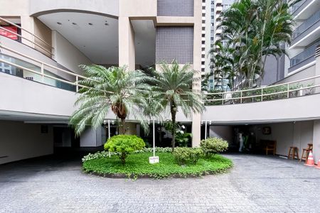 Apartamento para alugar com 43m², 1 quarto e 1 vagaFachada