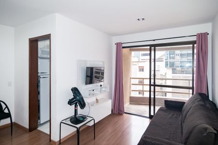 Apartamento para alugar com 43m², 1 quarto e 1 vagaSala