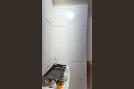 Área de Serviço de apartamento para alugar com 2 quartos, 38m² em Vila Isa, São Paulo