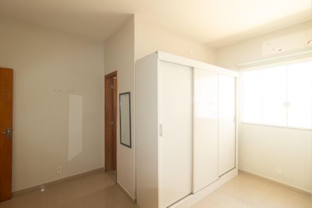 Casa para alugar com 153m², 2 quartos e 1 vaga Casa para alugar com 153m², 2 quartos e 1 vagaSuíte 1