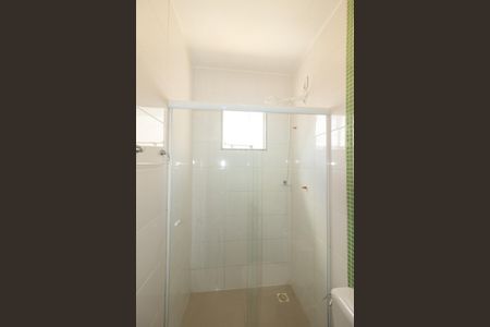 Casa para alugar com 153m², 2 quartos e 1 vaga Casa para alugar com 153m², 2 quartos e 1 vagaBanheiro da Suíte 1