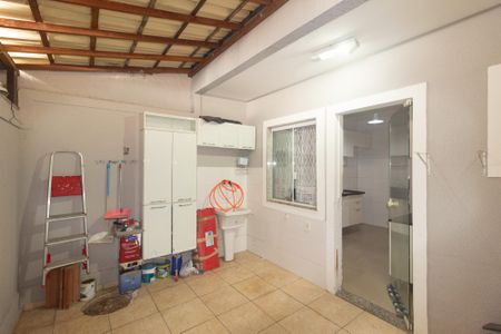 Casa para alugar com 153m², 2 quartos e 1 vaga Casa para alugar com 153m², 2 quartos e 1 vagaÁrea de Serviço