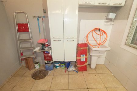 Casa para alugar com 153m², 2 quartos e 1 vaga Casa para alugar com 153m², 2 quartos e 1 vagaÁrea de Serviço