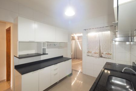 Casa para alugar com 153m², 2 quartos e 1 vaga Casa para alugar com 153m², 2 quartos e 1 vagaCozinha