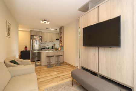 Sala de apartamento à venda com 3 quartos, 68m² em Vila Anglo Brasileira, São Paulo