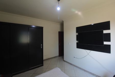 Suite de casa à venda com 4 quartos, 173m² em Copacabana, Belo Horizonte