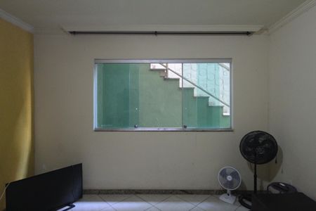 Casa à venda com 173m², 4 quartos e 2 vagasQuarto 3