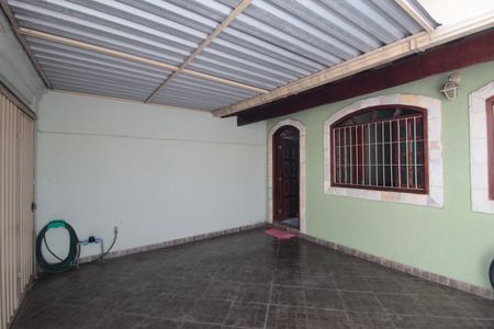 Casa à venda com 173m², 4 quartos e 2 vagasGaragem