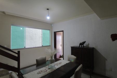 Casa à venda com 173m², 4 quartos e 2 vagasSala de Jantar