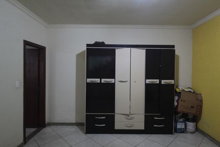 Casa à venda com 173m², 4 quartos e 2 vagasQuarto 3
