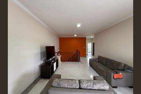 Casa à venda com 460m², 3 quartos e 4 vagas