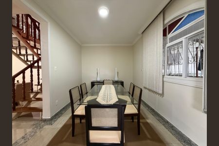 Casa à venda com 3 quartos, 460m² em Bandeirantes (Pampulha), Belo Horizonte