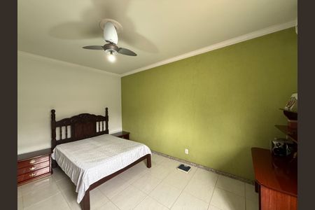 Casa à venda com 460m², 3 quartos e 4 vagas